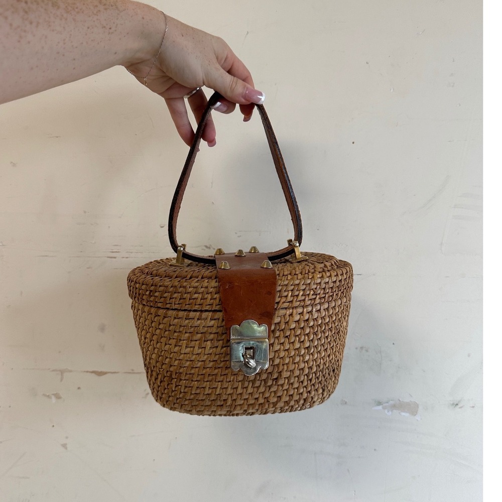 Vintage 50s 60s wicker top handle bag